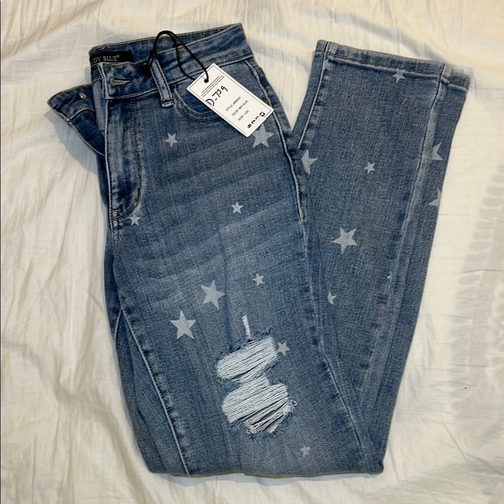 Judy Blue Star Patterned Distressed Blue Jeans